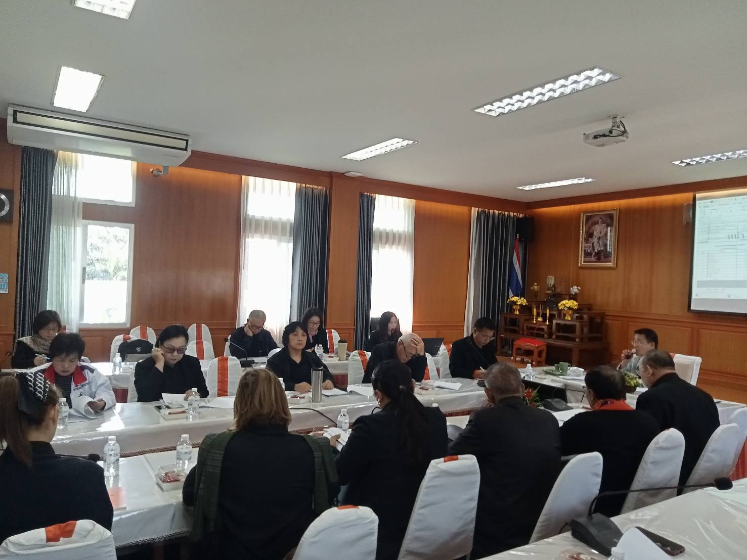  📩ฉบับที่ 4/080169 สำนักงานพัฒนาชุมชนอำเภอพาน ร่วมการประชุมคณะกรรมการพัฒนาคุณภาพชีวิตระดับอำเภอ (พชอ.) อำเภอพาน ครั้งที่ 1/2569